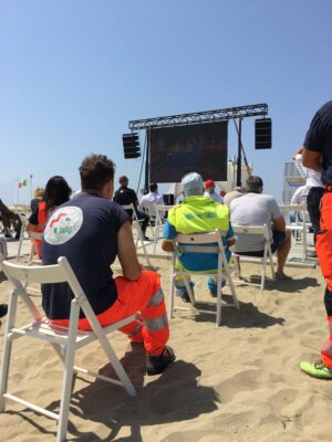 Non vi lasciamo mai soli