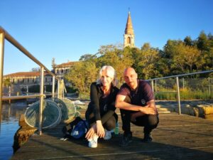 3e1a5eb7-f8cc-4660-86f9-00b236d81e4b