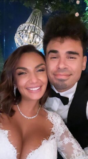 elettra lamborghini indossa I Gioielli del Sole