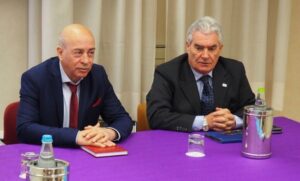 sindacalisti-fesica-confsal-mariani-camicia