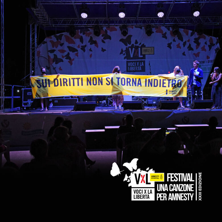 “Voci per la libertà – Una canzone per Amnesty” propone, anche quest'anno, una raccolta con i brani protagonisti dell'edizione 2020 del Festival che unisce musica e diritti umani