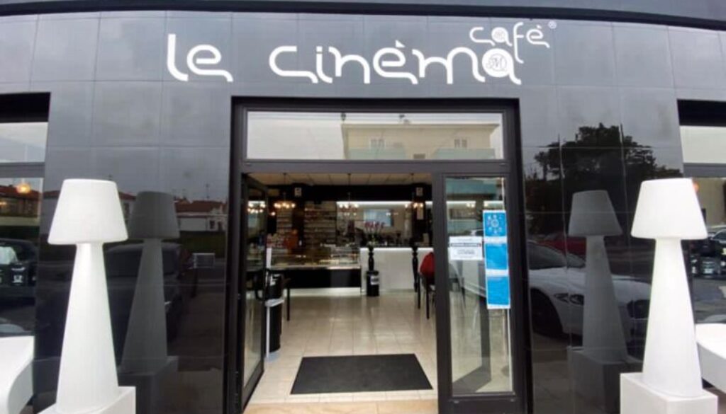 Le Cinéma Café