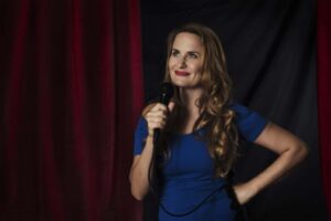 1623747056_ARENA-MILANO-EST-al-via-la-stand-up-comedy.jpg