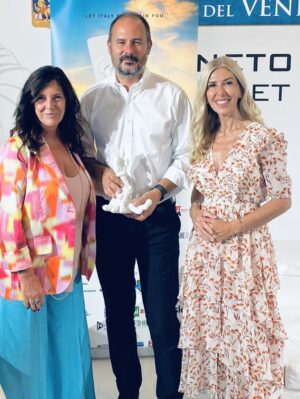 cristina-scognamillo_andrea-scrosati_valentina-martelli-premio-ittv