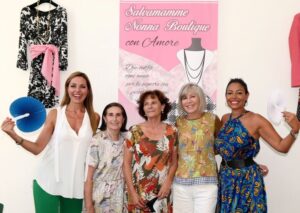 francesca-ceci-e-carolina-marconi-con-nonne-modelle-sfilataok81