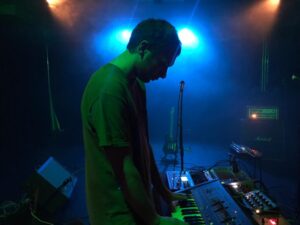 i-crushed-curcuma-on-stage